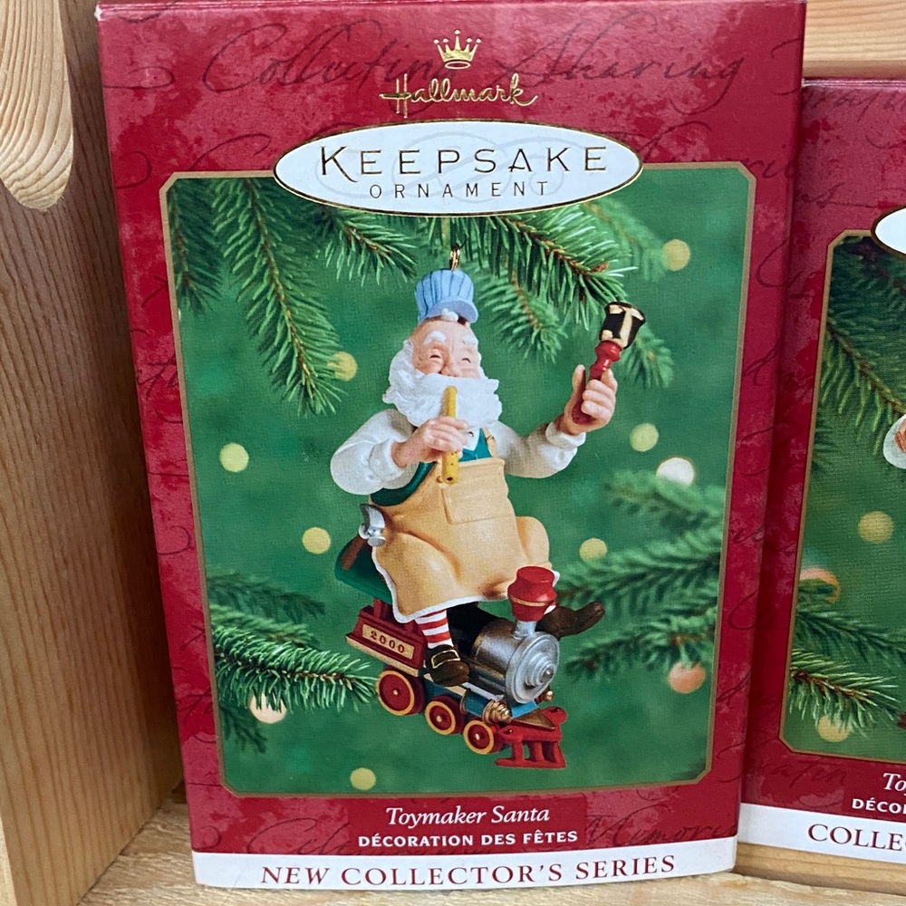 8 Toymaker Santa Ornament Collection - Picture 2 of 10